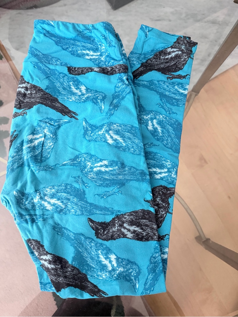 LuLaRoe Turquoise Blue Raven Leggings